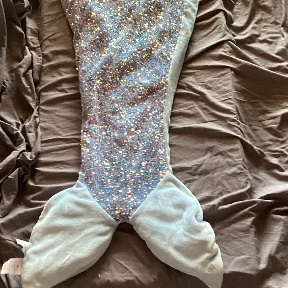 Sparkly Mermaid Tail Sleeping Bag/Blanket